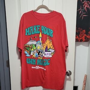 Disney World Graphic T-Shirt